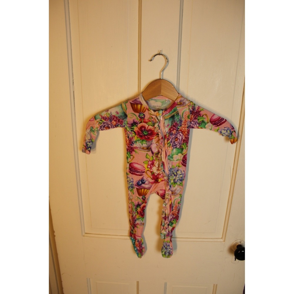 Posh Peanut Baby Girls Footed Pajamas Sleepers 0-3 Months Dessert Floral